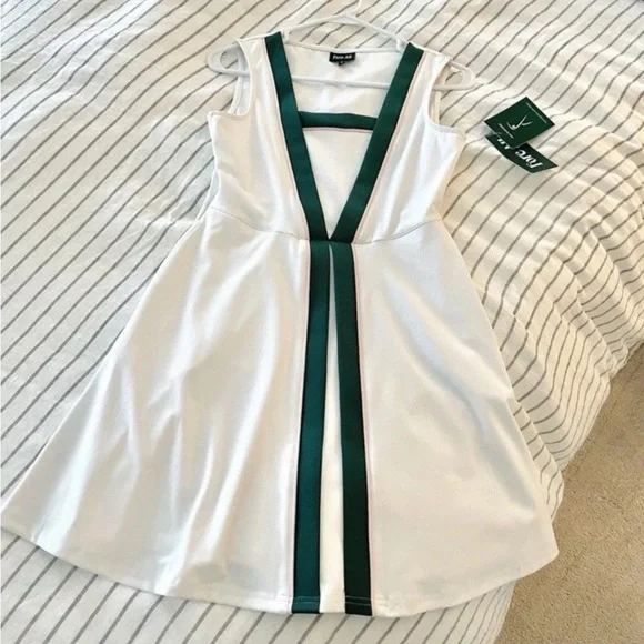 Women’s Sleeveless GOLF Dress Fore All Natalie Dress- Sizes Small & XL NWT - Picture 8 of 14